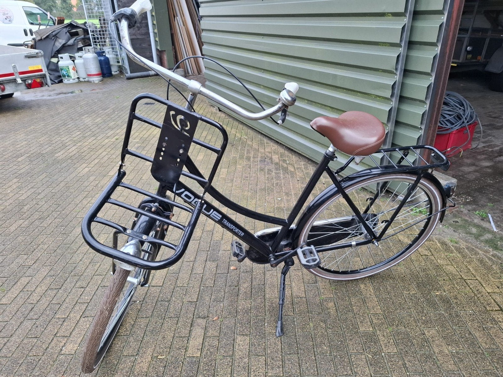 Zwarte Vogue Transporter fiets met voordrager, Terugtraprem, Gebruikt, 47 tot 50 cm, Versnellingen