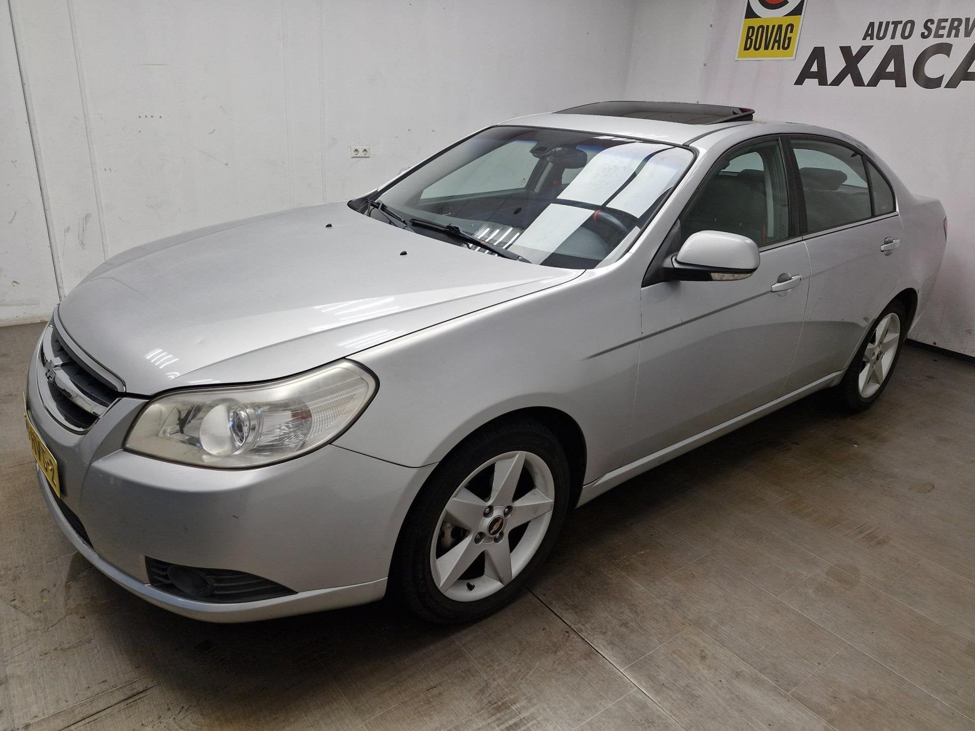 Chevrolet Epica 2.0 VCDI Executive NIEUWE KOPPELING ! NIEUWE, Auto's, Voorwielaandrijving, Dealer onderhouden, Verwarmde buitenspiegels