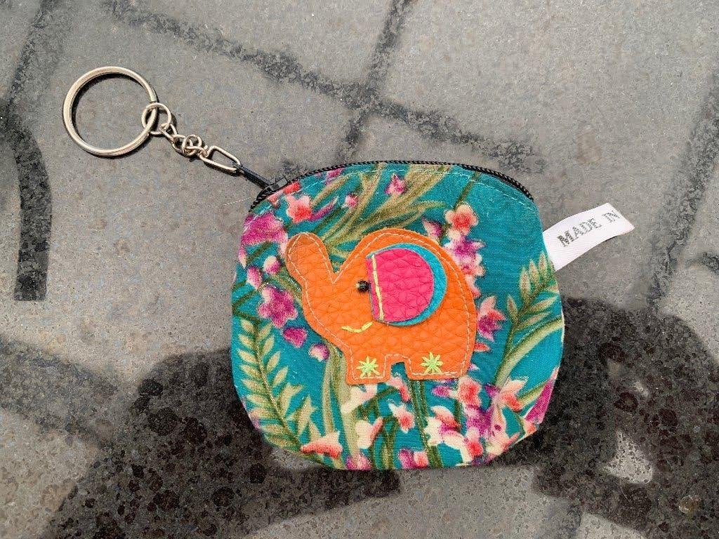 Klein stoffen beursje met sleutelhanger, Sieraden, Tassen en Uiterlijk, Portemonnees, Ophalen of Verzenden, Zo goed als nieuw
