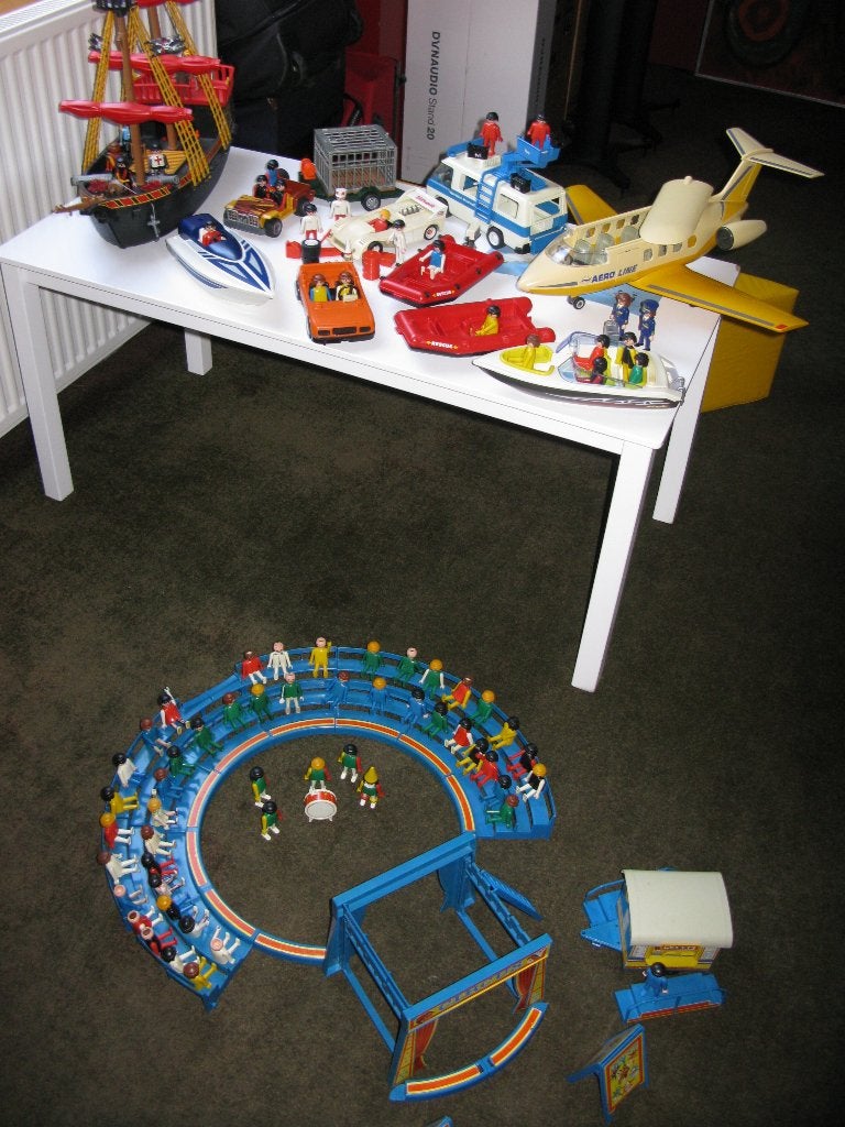Heel veel playmobil en 75 poppetjes, Kinderen en Baby's, Ophalen of Verzenden, Gebruikt