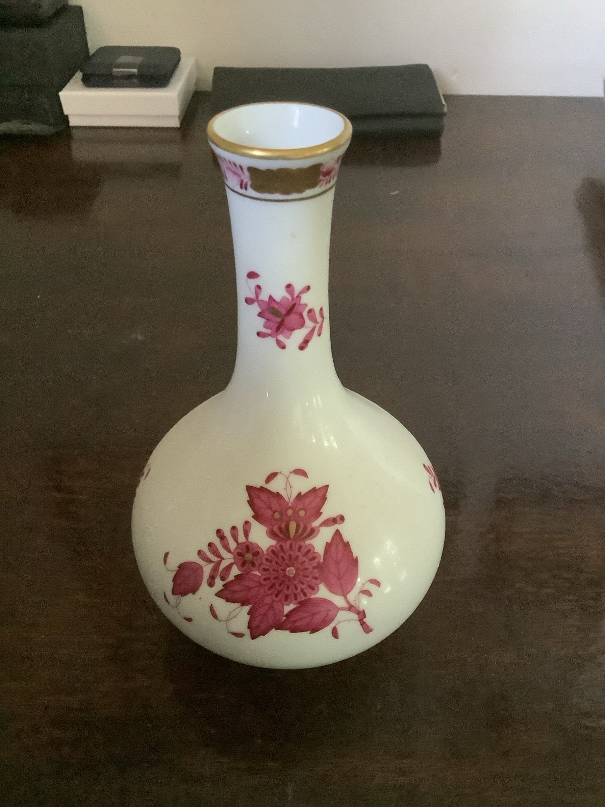 Hutschenreuther handgeschilderde vaas met bloemmotief, Antiek en Kunst, Ophalen of Verzenden