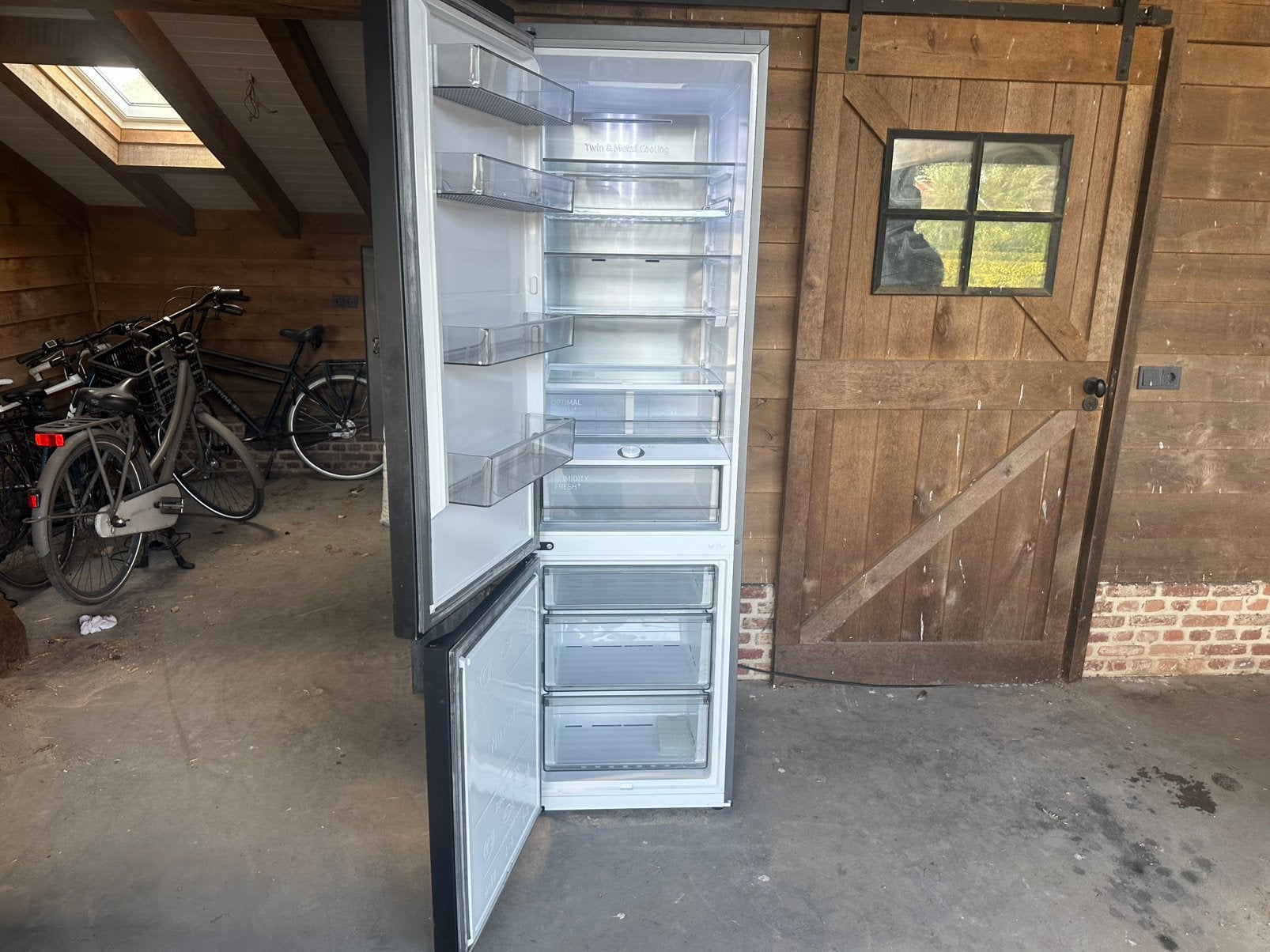 Vrijwel nieuwe Samsung koel-vriescombinatie 387L SmartThings, Ophalen, 200 liter of meer, Met aparte vriezer, 160 cm of meer