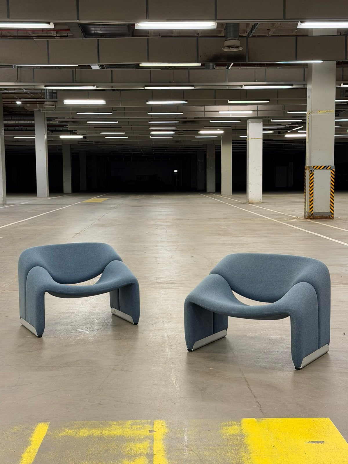 Artifort Groovy Chair by Pierre Paulin (2X) I NIEUWSTAAT, Huis en Inrichting, Fauteuils, Fauteuil Design Fauteuil Lounge Chair Designstoel