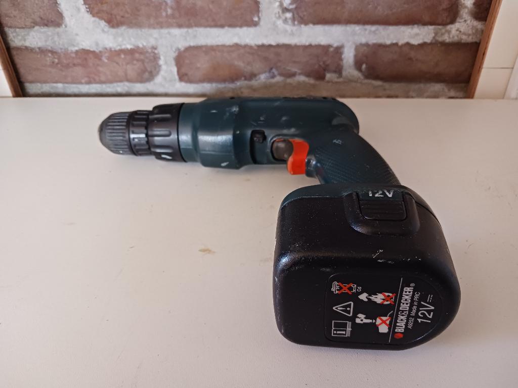 Black & Decker accuboor, Ophalen, Gebruikt, Minder dan 400 watt, Boor- en Schroefmachine
