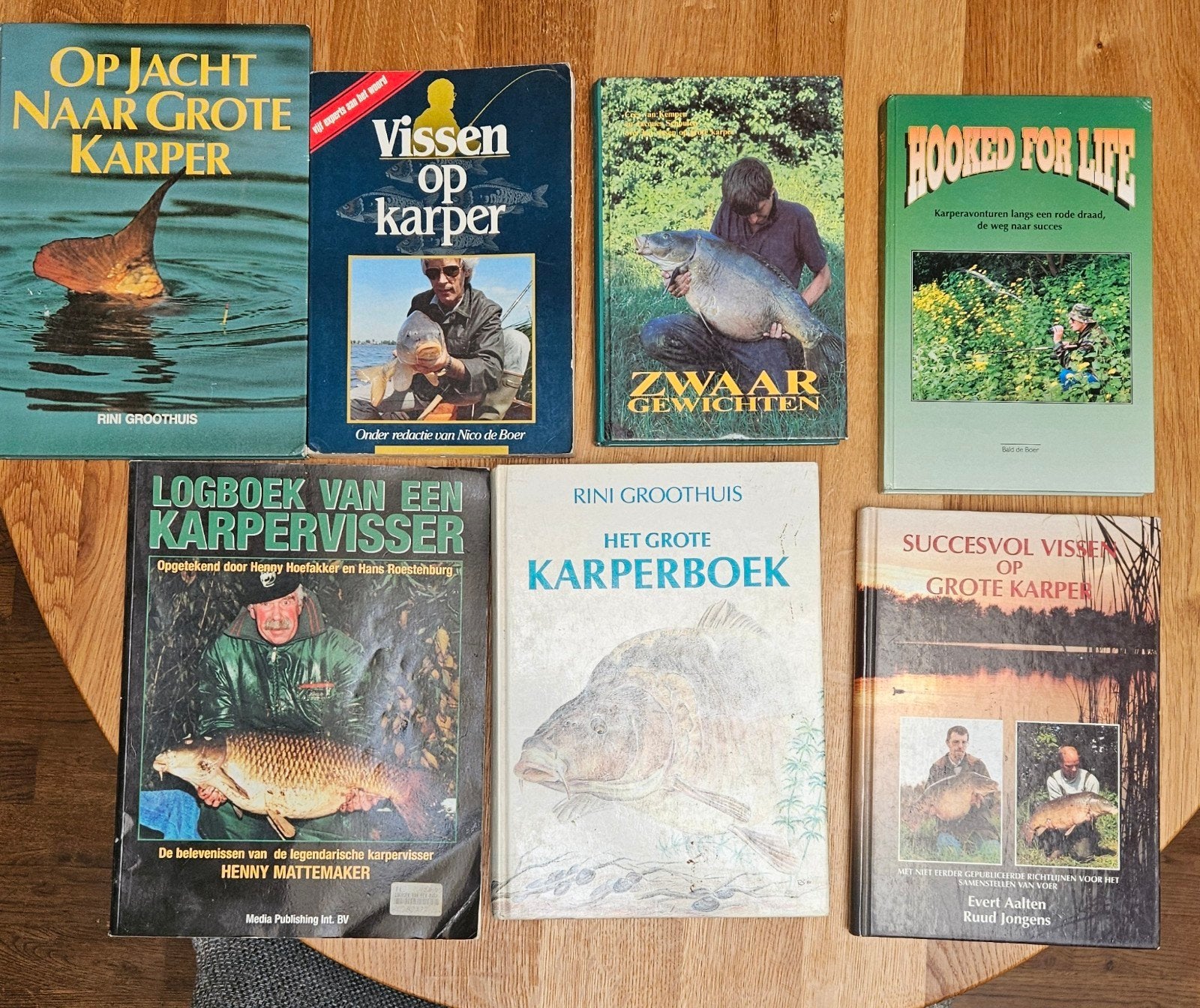 Karperboeken 7 stuks, Watersport en Boten, Ophalen of Verzenden, Overige typen