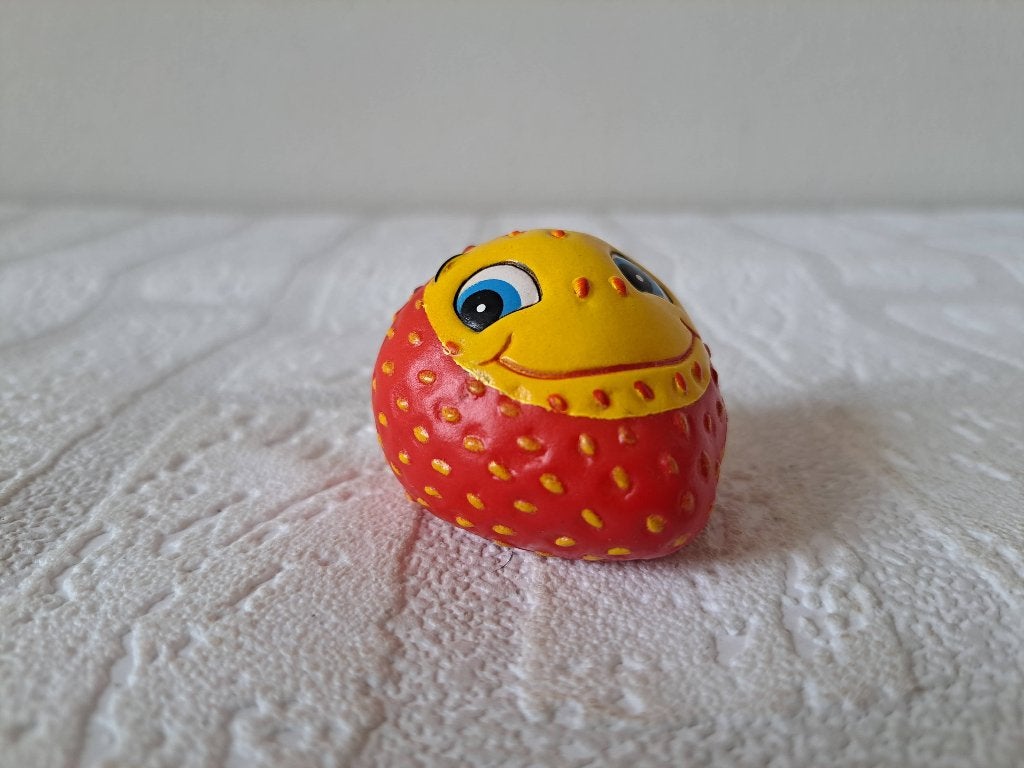 Puntenslijper Aardbei Rubber 5x4,5x3,5cm, Ophalen of Verzenden, Zo goed als nieuw