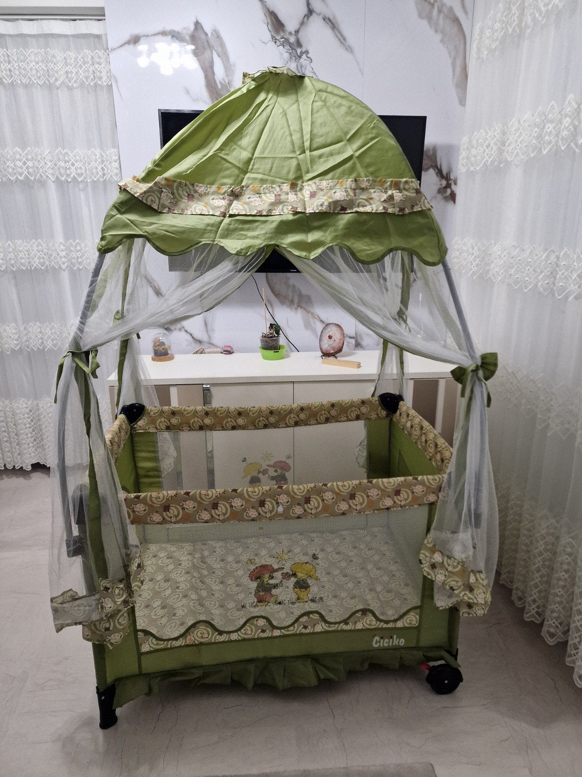 Campingbed Ciciki, Ophalen of Verzenden, Gebruikt, Reisbedje
