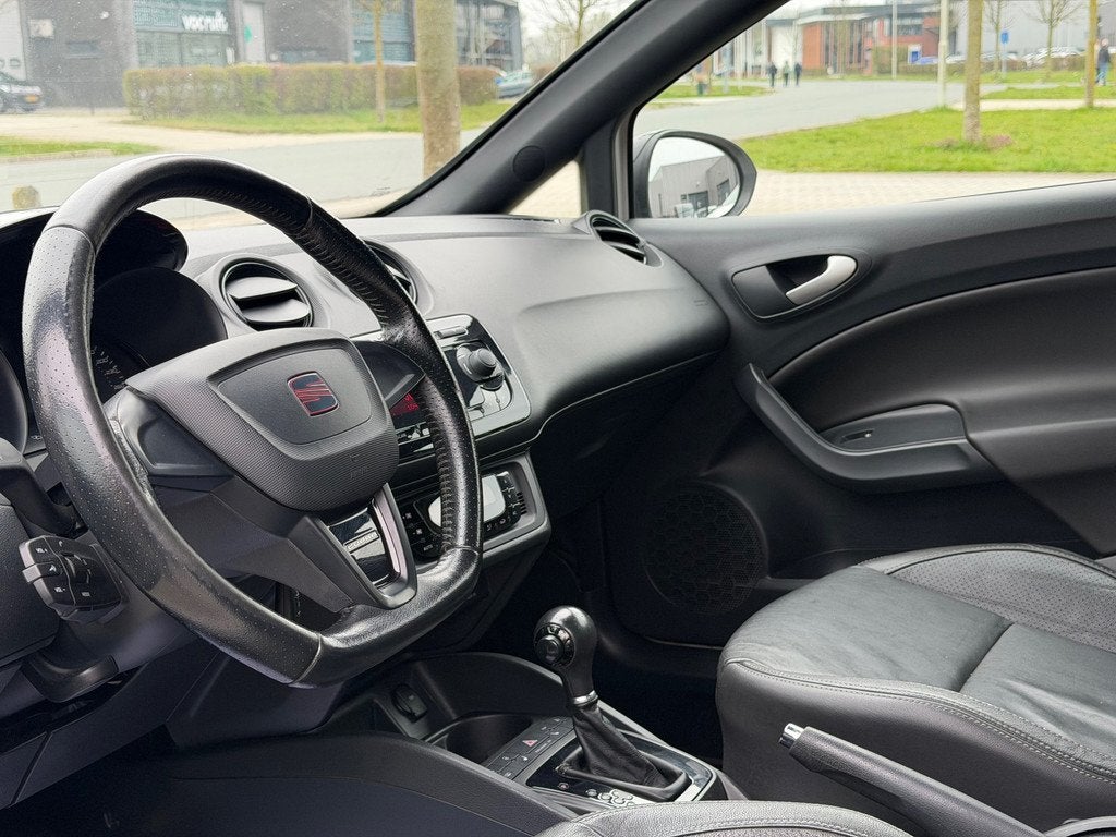 Seat Ibiza SC 1.4 TSI Cupra Bocanegra, Euro 5, Gebruikt, 4 cilinders, Bedrijf