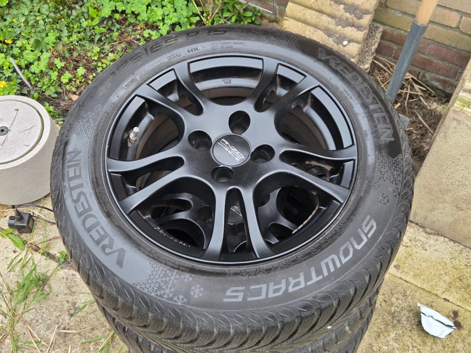 Anzio velgen 15 inch met winterbanden en tpms sensoren, Auto-onderdelen, Banden en Velgen, Ophalen, Gebruikt, 15 inch, Banden en Velgen