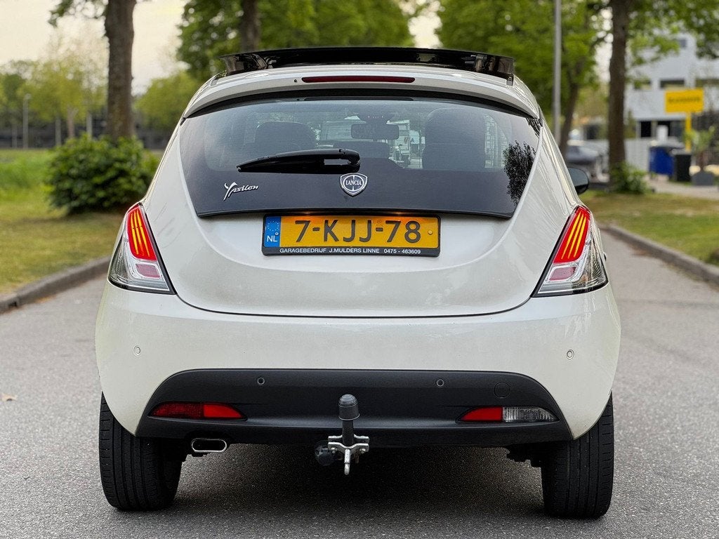 Lancia Ypsilon 0.9 TwinAir Platinum, Auto's, Lancia, Voorwielaandrijving, Euro 5, 86 pk, Wit