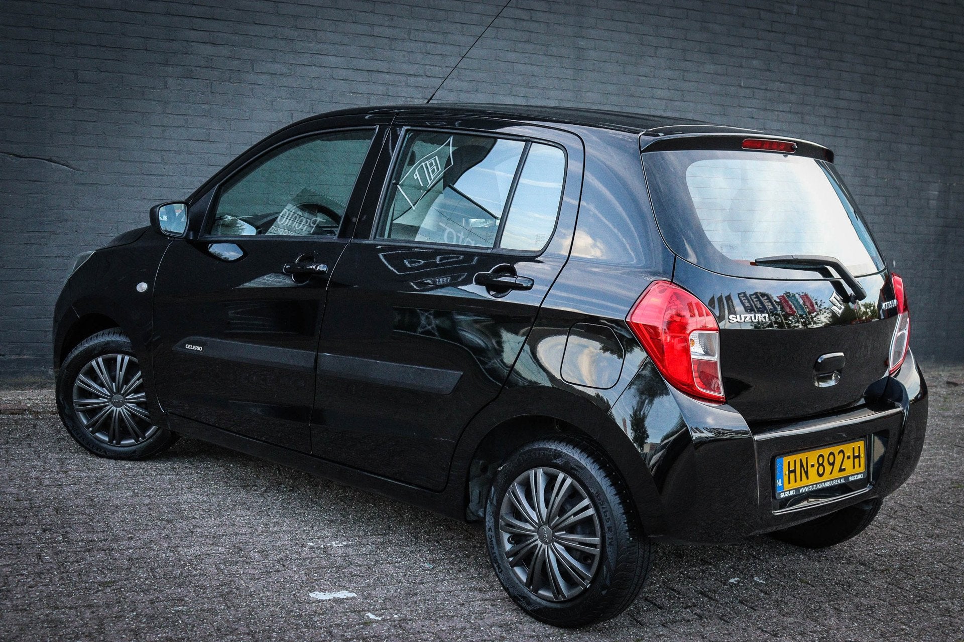 Suzuki Celerio 1.0 Comfort Airco (bj 2015), Auto's, Gebruikt, 400 kg, Electronic Stability Program (ESP), Origineel Nederlands