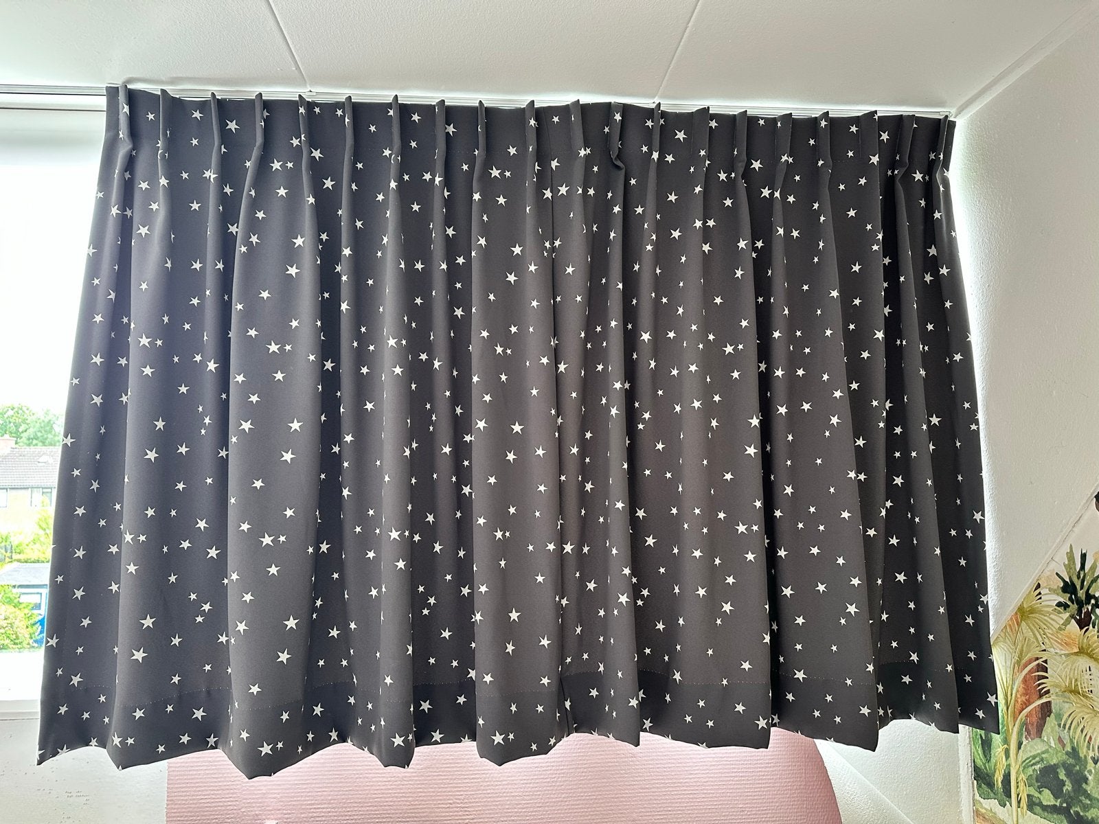 HEMA verduisterende gordijnen met sterrenpatroon 300x100cm, Ophalen, Gebruikt, Overige merken, Verduisterend