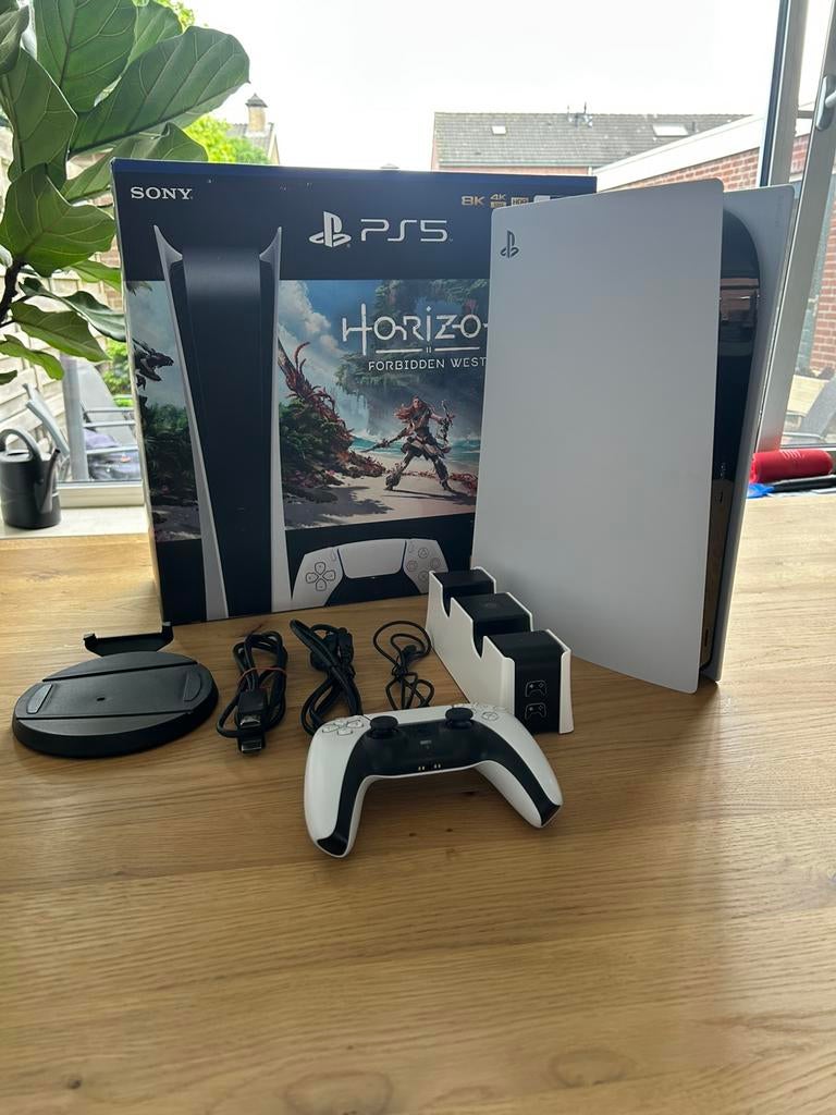 PS5 Digital Edition - 825GB incl. controller/docking station, Spelcomputers en Games, Spelcomputers | Sony PlayStation 5, Ophalen