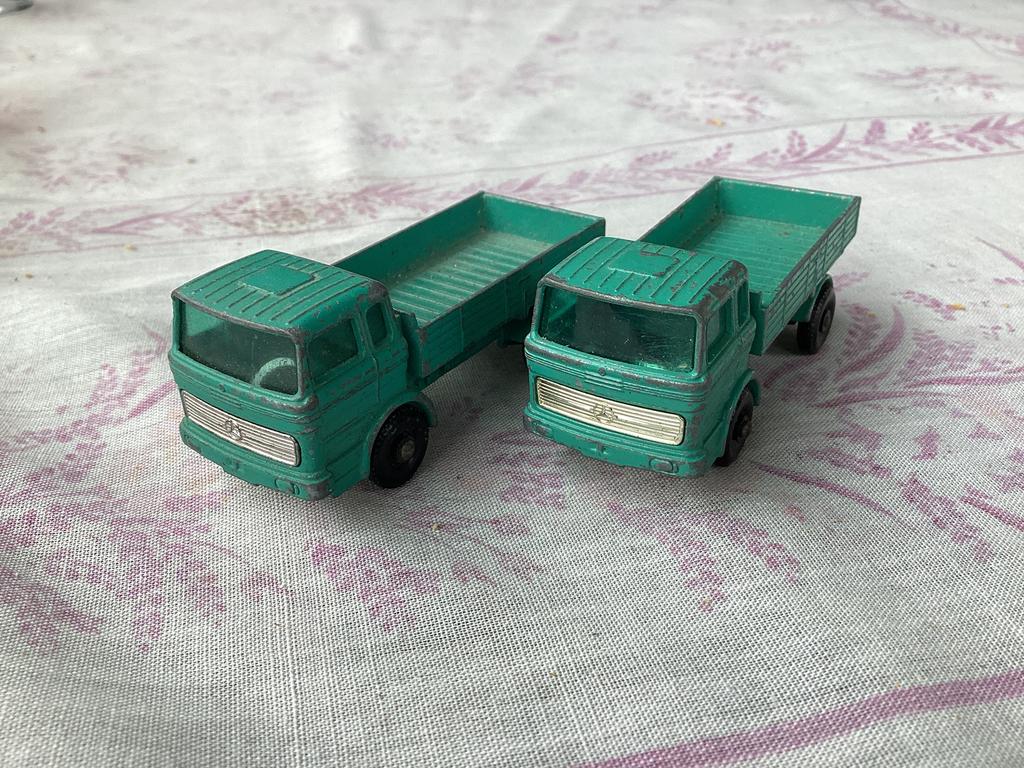 Mercedes van Matchbox, Ophalen of Verzenden, Gebruikt, Bus of Vrachtwagen, Matchbox