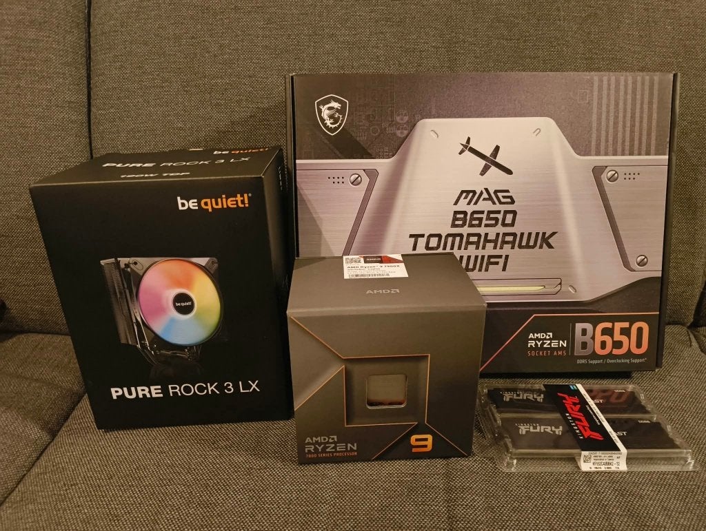 AMD Ryzen 9 7900X / 32GB DDR5 / MSI MAG B650 TOMAHAWK WIFI, Computers en Software, Ophalen of Verzenden, Zo goed als nieuw, Luchtkoeling
