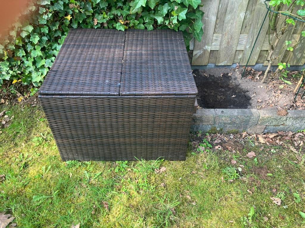 Kussenbox, Ophalen, Zo goed als nieuw