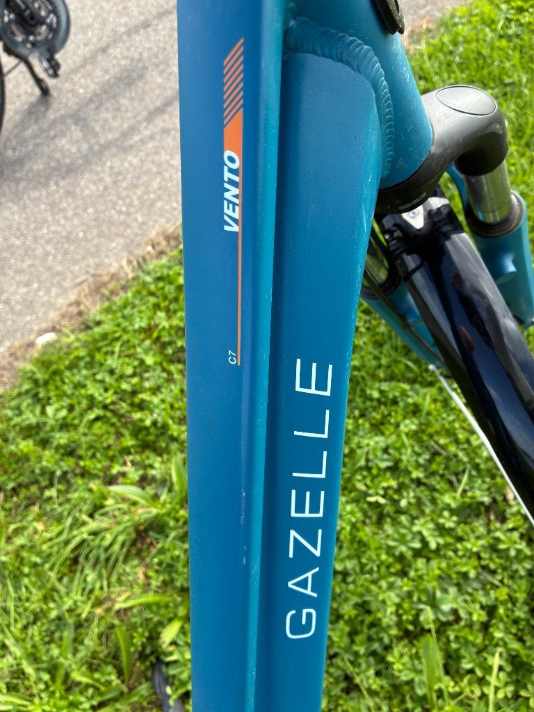 Foto 3 van Dames fiets