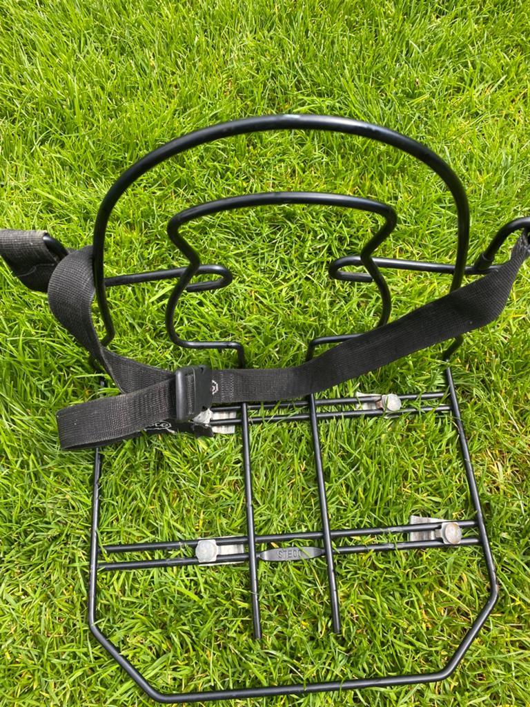 Steco monkey mee tasdrager voor achterop de fiets izgst, Fietsen en Brommers, Ophalen of Verzenden, Zo goed als nieuw