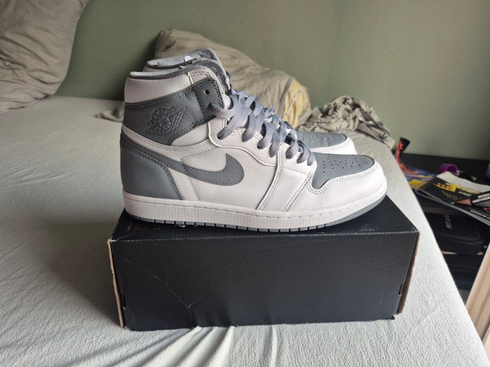 Jordan 1 Mid Stealth US 10 (zonder originele doos), Overige kleuren, Ophalen of Verzenden, Jordan, Sneakers of Gympen