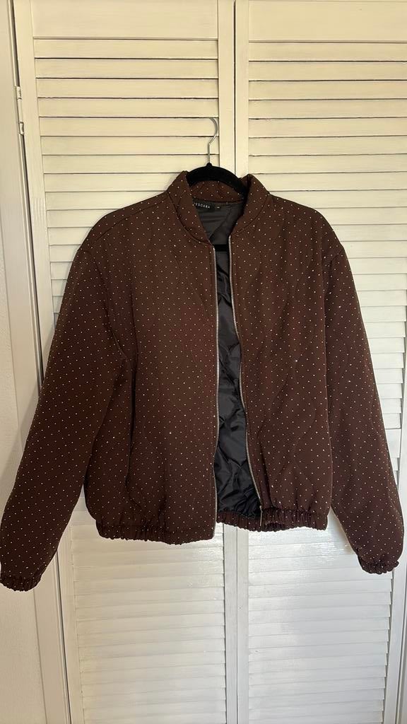 Bruin jasje met glitters maat L nieuw, Kleding | Dames, Ophalen of Verzenden, Zo goed als nieuw, Maat 38/40 (M), Bruin