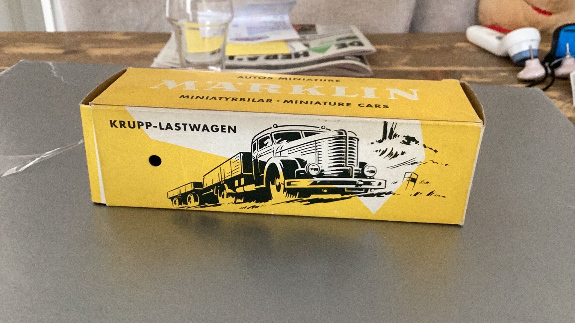 Tk: marklin doosje 8009 krupp in goede staat, Hobby en Vrije tijd, Modelauto's | 1:43, Ophalen of Verzenden, Zo goed als nieuw