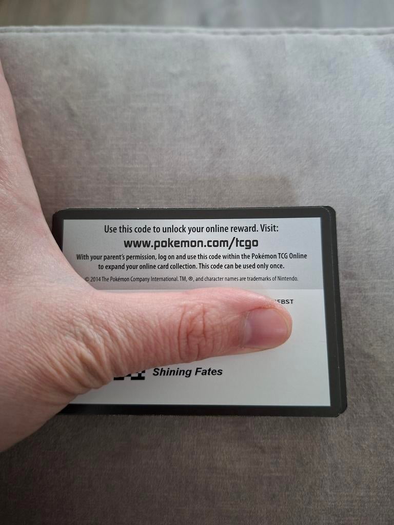 Pokémon TCG Online Codekaarten - Shining Fates, Ophalen of Verzenden, Nieuw, Meerdere kaarten