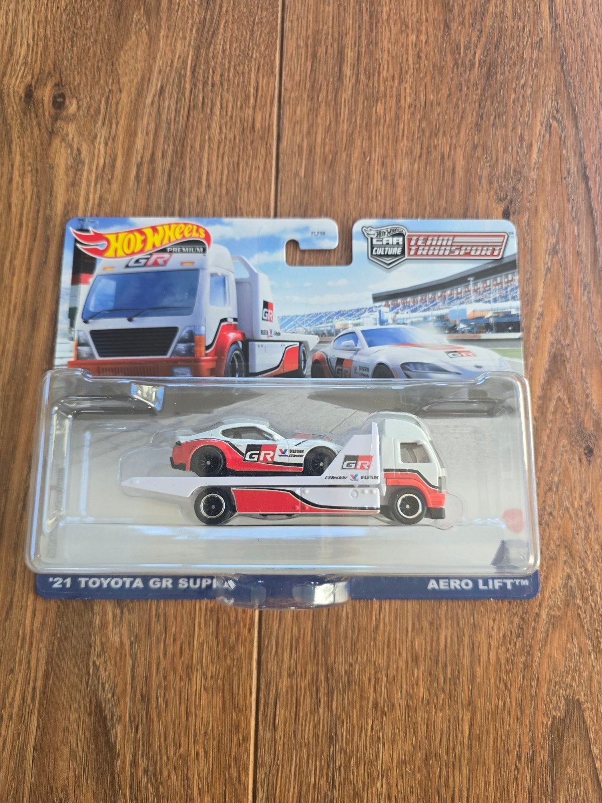 Hot Wheels Premium Team Transport '21 Toyota GR Supra, Ophalen of Verzenden, Nieuw, Auto