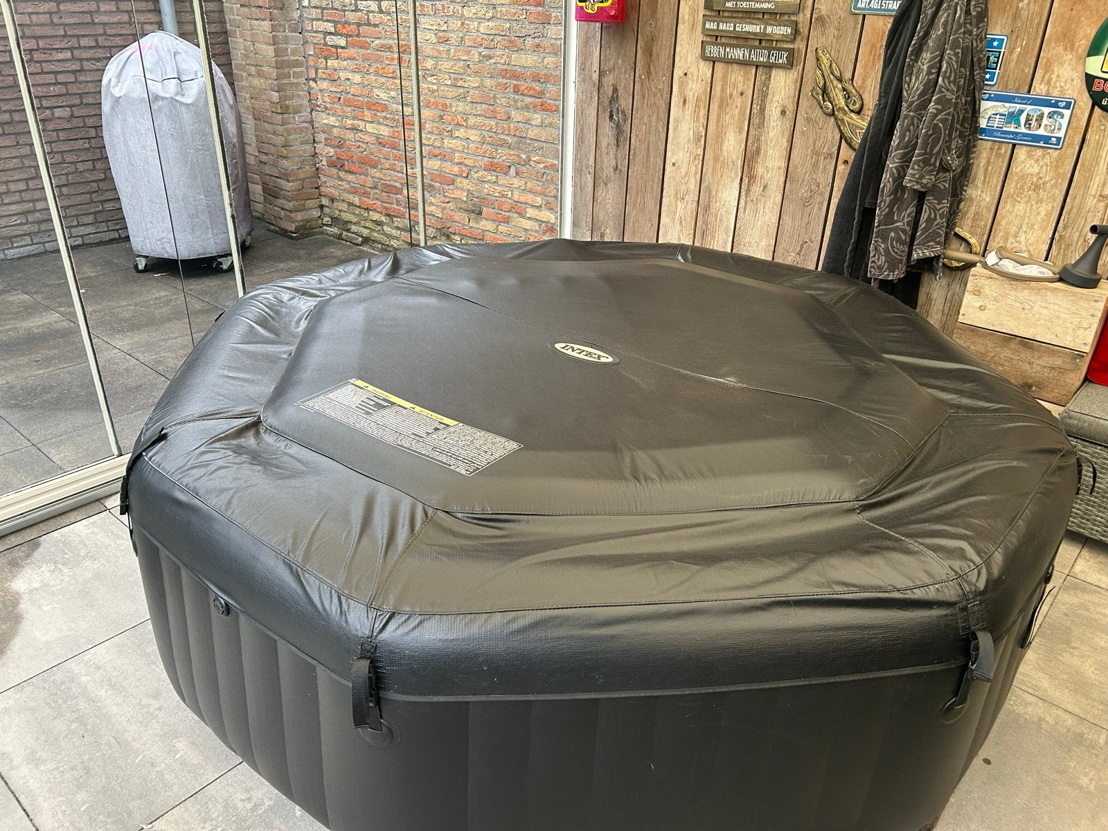 Intex Pure Spa Jet & Bubbels Deluxe Opblaasbare Jacuzzi 6p, Ophalen, Gebruikt, Afdekzeil, Opblaasbaar