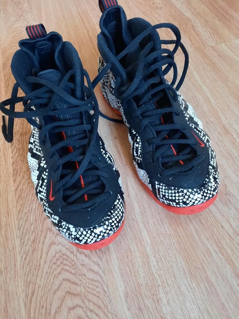 Nike sneakers Foamposite one een kolektems intum, Ophalen, Nieuw, Rood, Sneakers of Gympen