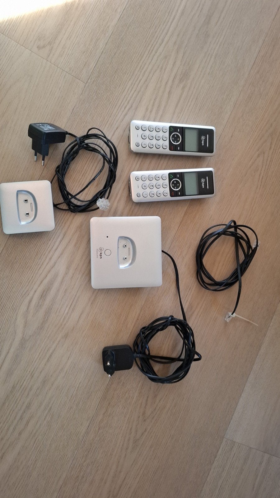 Duo set draadloze kpn telefoon, Ophalen, Zo goed als nieuw, 2 handsets