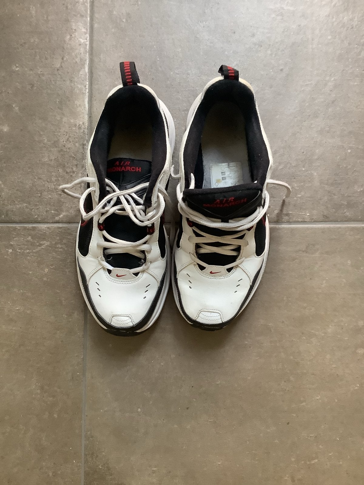 Nike Air Monarch - Maat 41, Ophalen of Verzenden, Gedragen, Wit, Sneakers of Gympen