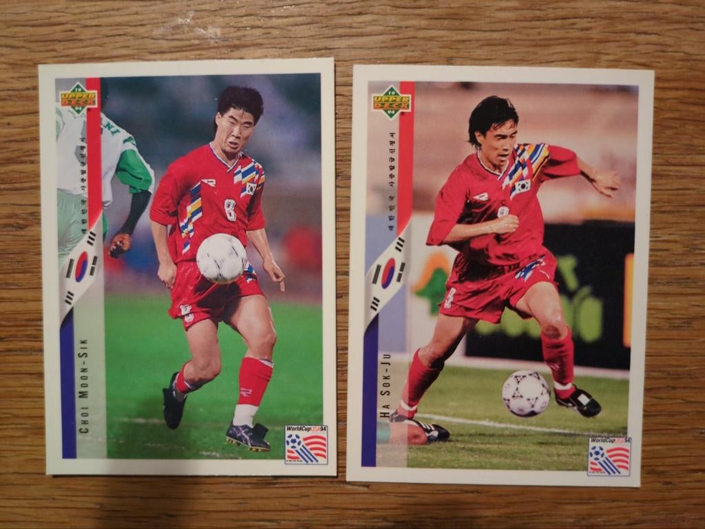 2 Upper Deck WK '94 Zuid-Korea Voetbalkaarten, Verzamelen, Sportartikelen en Voetbal, Ophalen of Verzenden, Zo goed als nieuw