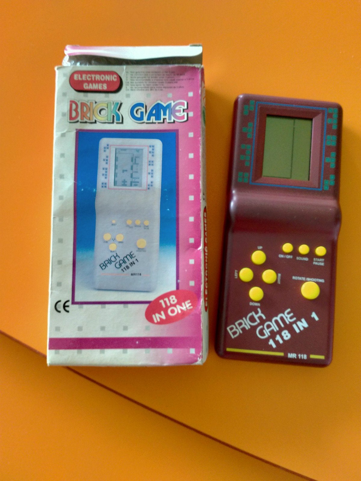 Retro Brick Game - 118 in 1 Klassieke Handheld Console, Puzzel en Educatief, 1 speler, Ophalen of Verzenden, Zo goed als nieuw