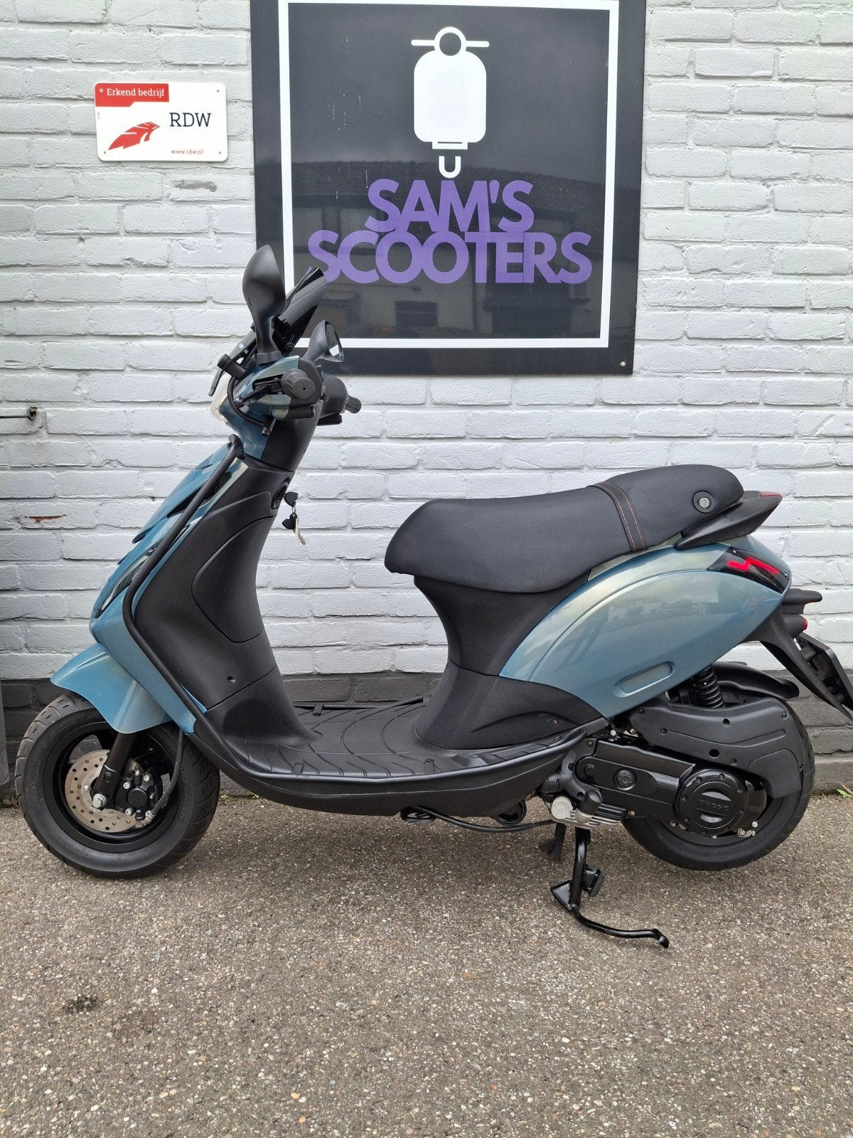PIAGGIO ZIP 2022 - 3025 KM - 45KM - 6MND GARANTIE, Ophalen, Gebruikt, Maximaal 45 km/u, Zip