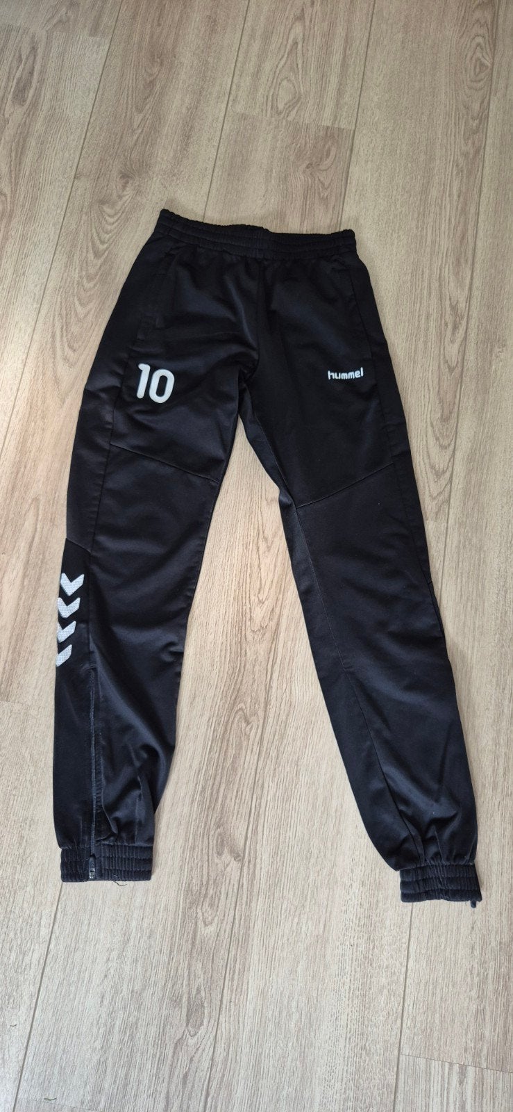 Hummel trainingspak maat 152 - Jodan Boys, Ophalen, Jongen, Sport- of Zwemkleding
