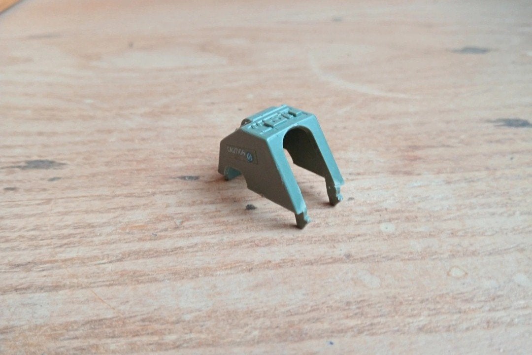 Gi joe gijoe killer whale 1984 cannon retainer clip part, Ophalen of Verzenden, Gebruikt