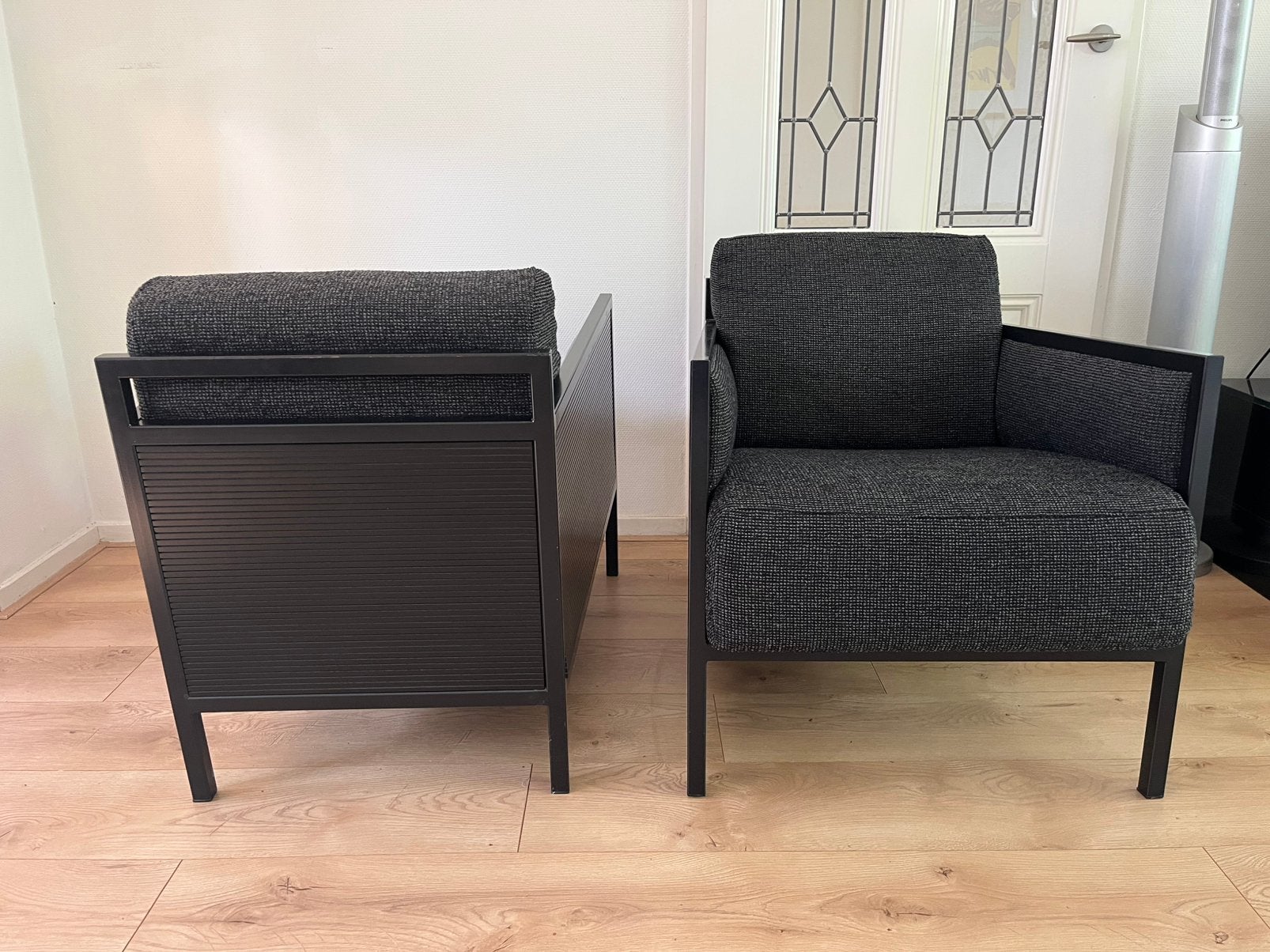 Harvink 2 Design Fauteuils Wollen Stof IZGST Prijs per Stuk, Minder dan 75 cm, Design, Ophalen of Verzenden, Zo goed als nieuw