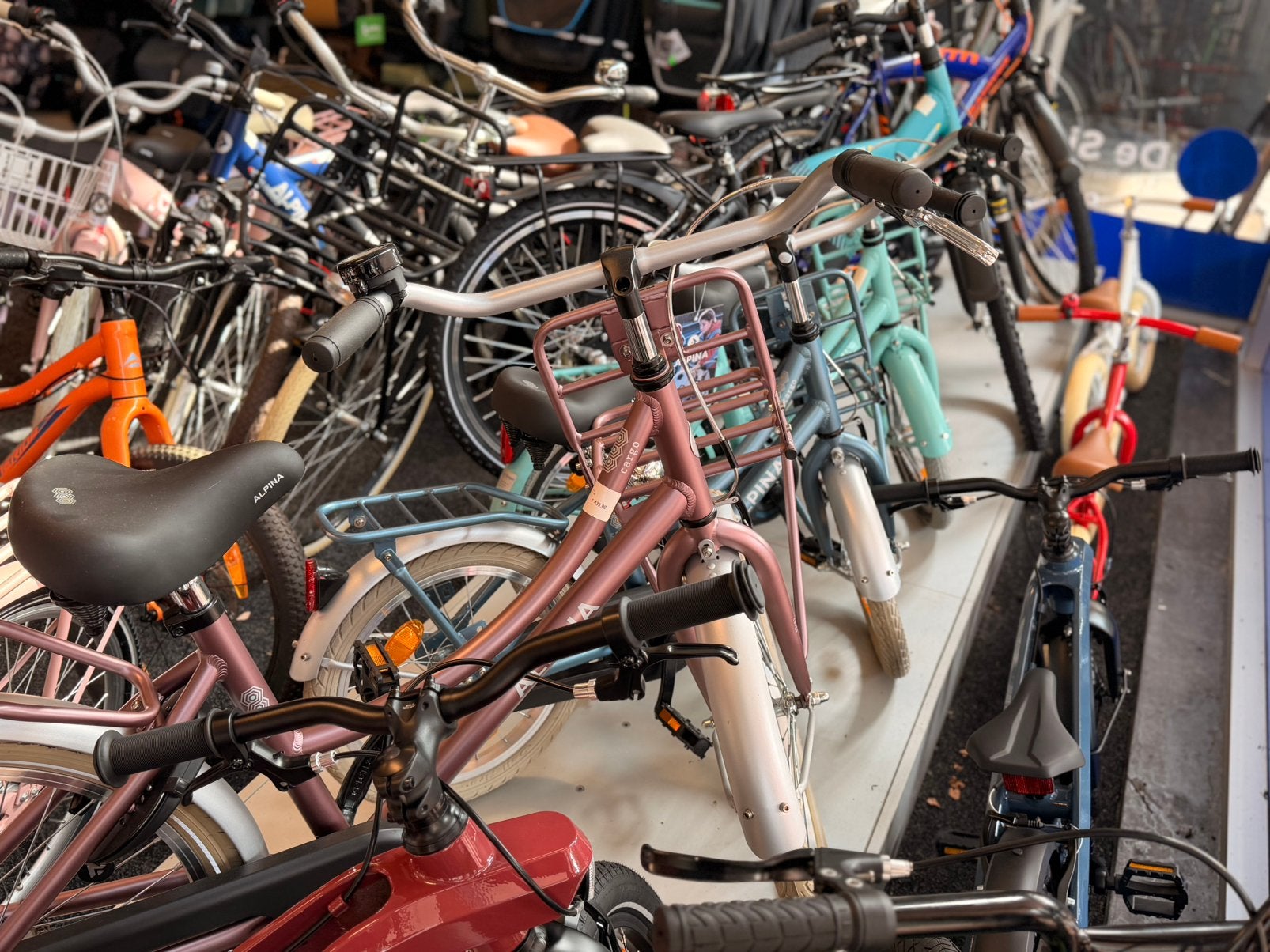 Foto 9 van Grote voorraad kinderfietsen alle maten