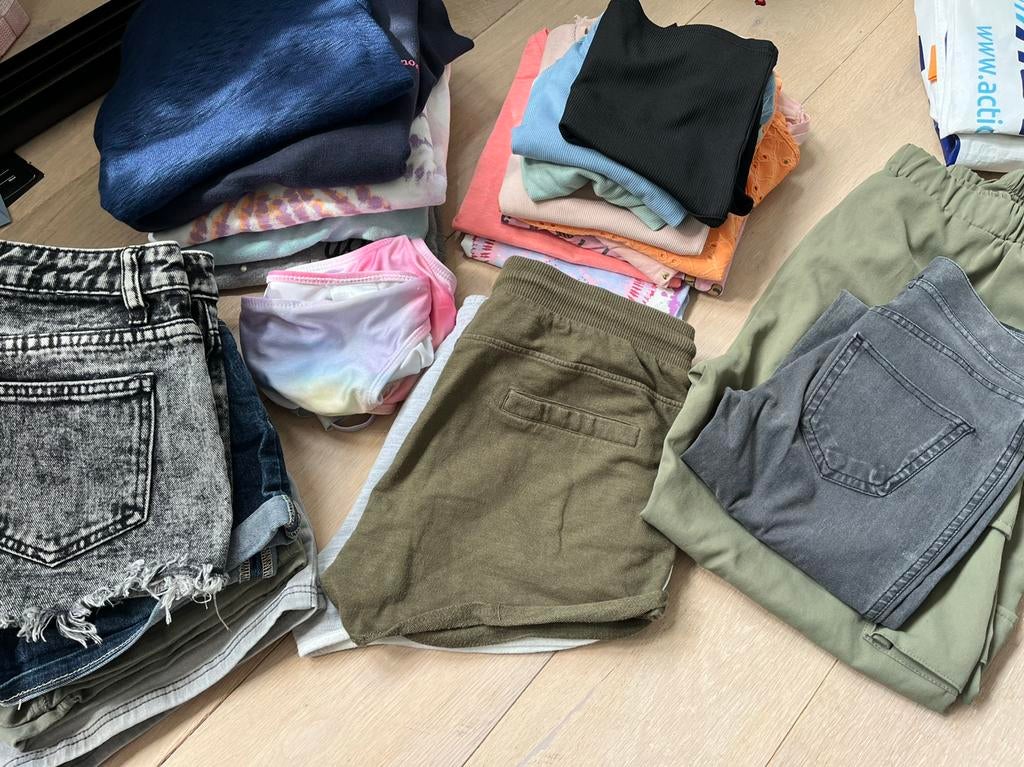 Pakket meisjes kleding maat 146, Ophalen, Zo goed als nieuw, Meisje