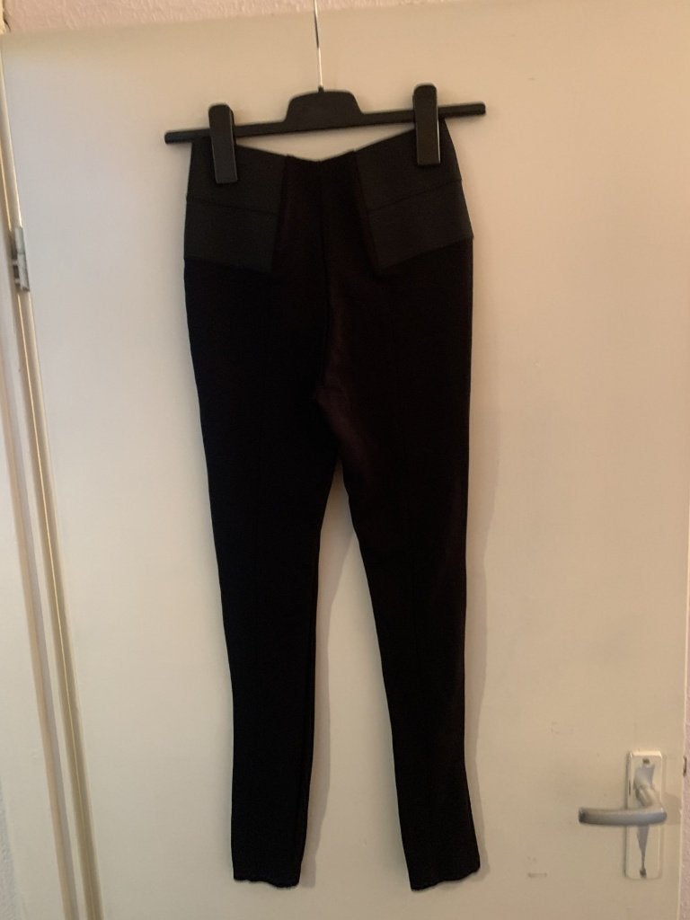 Zwarte legging van de Esmara. Maat S, Legging, Maat 36/38 (S), Zwart, Zo goed als nieuw