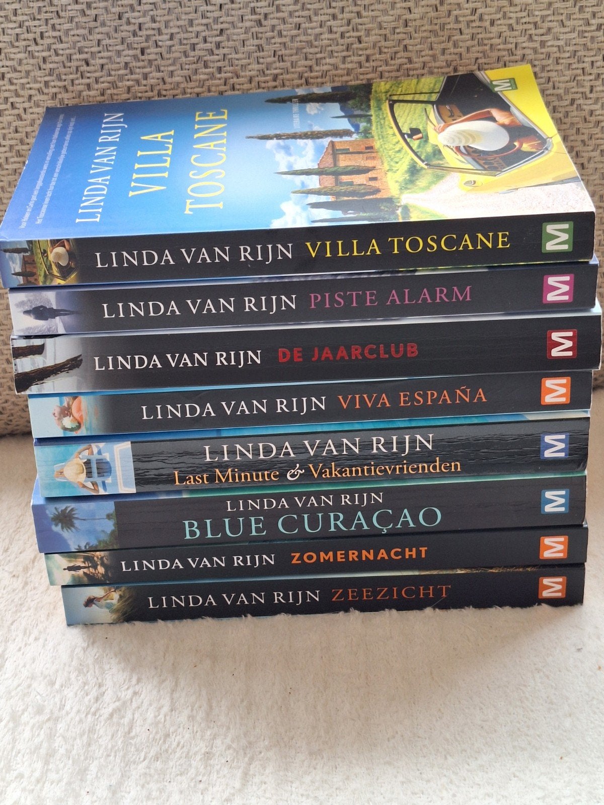 8 boeken Linda van Rijn - Zo goed als nieuw, Ophalen of Verzenden, Zo goed als nieuw, Linda van Rijn, Nederland