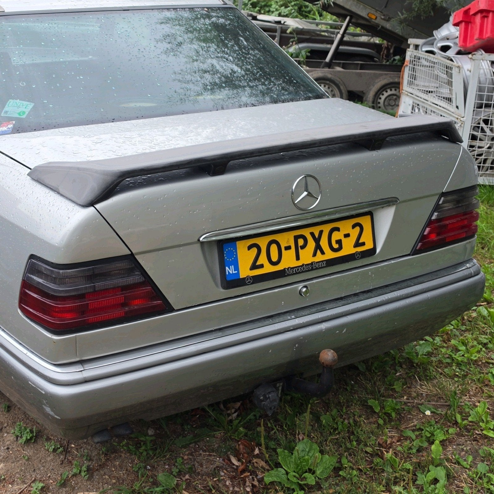 kofferbak spoiler mercedes w124, Ophalen, Nieuw