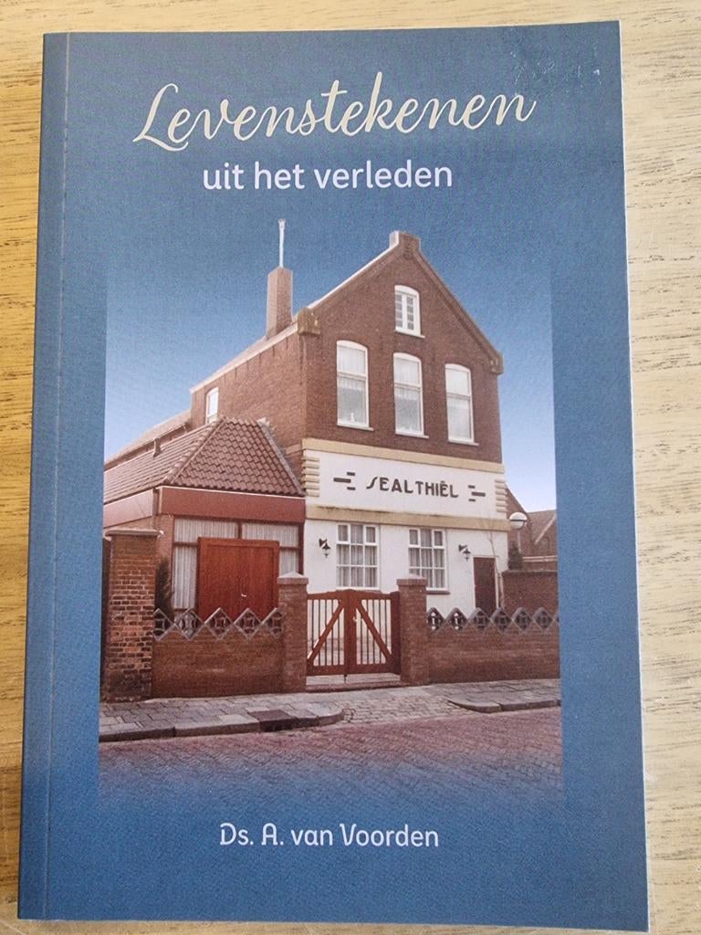 Diverse boeken verkoop, A. van Voorden, Verzenden, Zo goed als nieuw