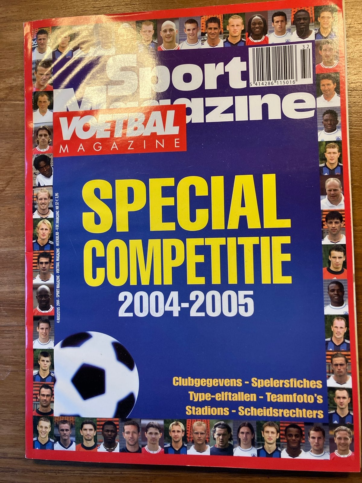 Sport Magazine Seizoensgids 2004-2005 Belgische Competitie, Boeken, Ophalen of Verzenden, Gelezen, Balsport