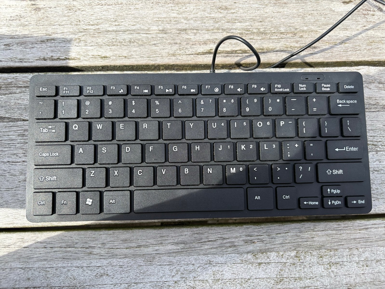Compact USB Toetsenbord - Zo goed als nieuw, Ophalen of Verzenden, Qwerty, Zo goed als nieuw, Bedraad