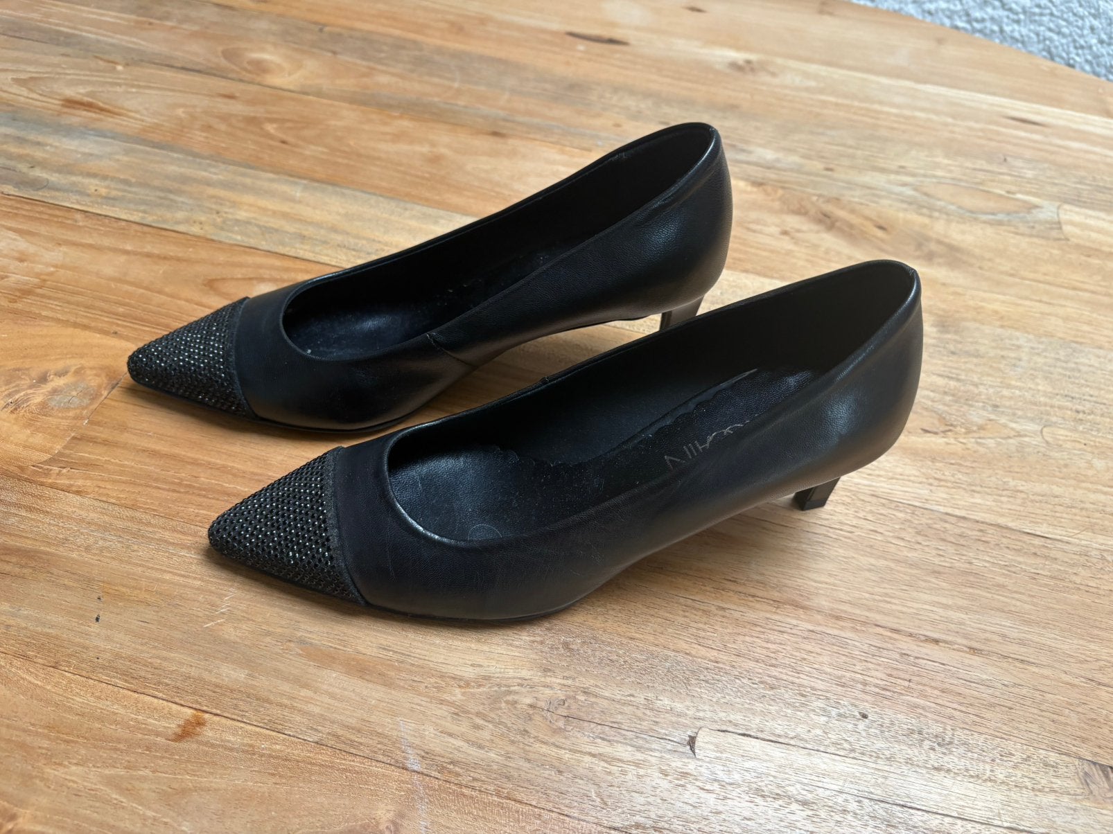 ZGAN leren zwarte pumps van Marc Cain maat 37, Ophalen of Verzenden, Zo goed als nieuw, Zwart
