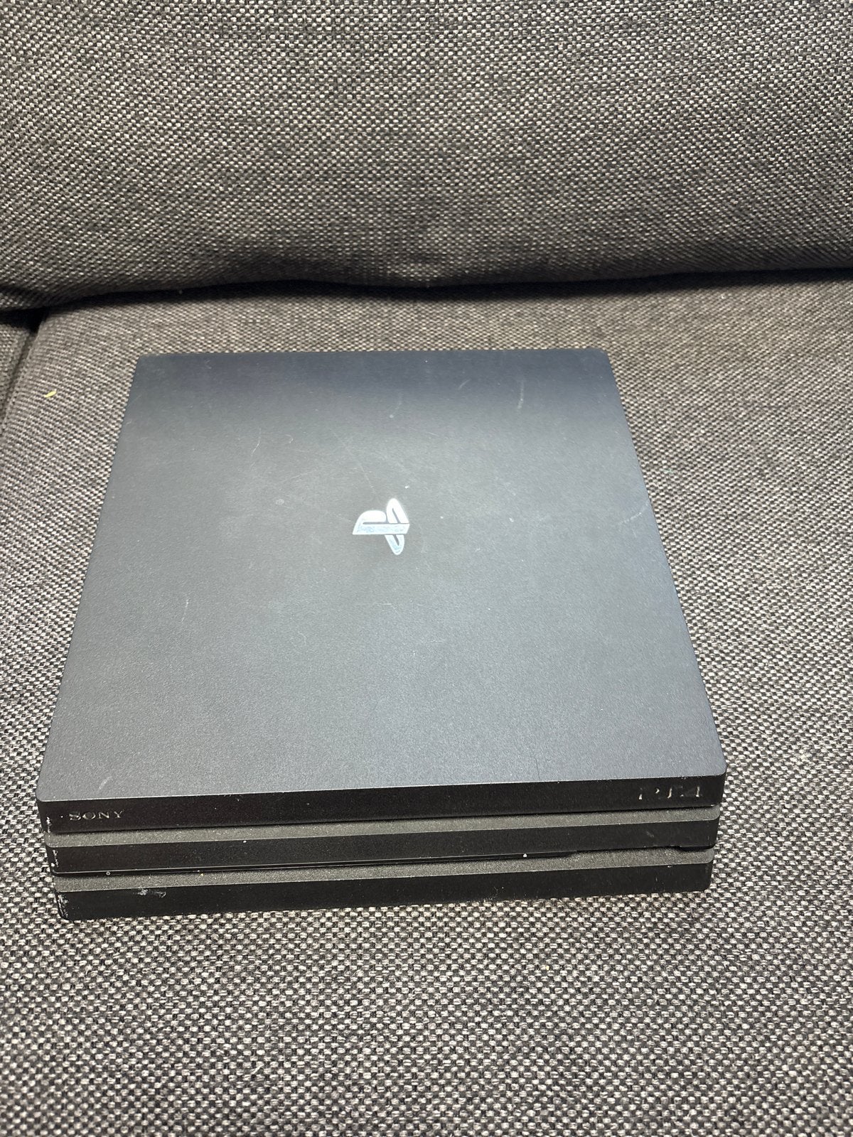 Sony PlayStation 4 Pro 1TB - Gebruikt, Ophalen, Gebruikt, Zonder controller, 1 TB