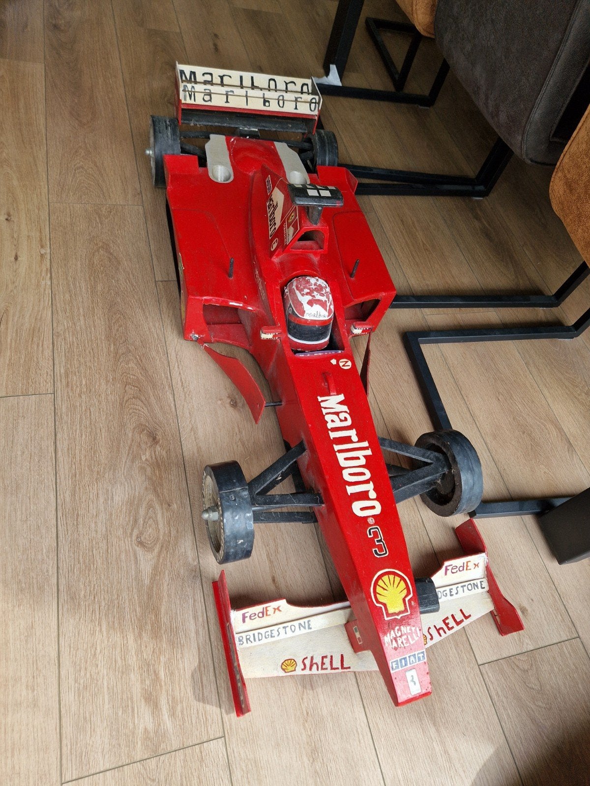 Grote handgemaakte Formule 1 auto  Ferrari ong 1.5x0.5x0.36m, Ophalen, Gebruikt