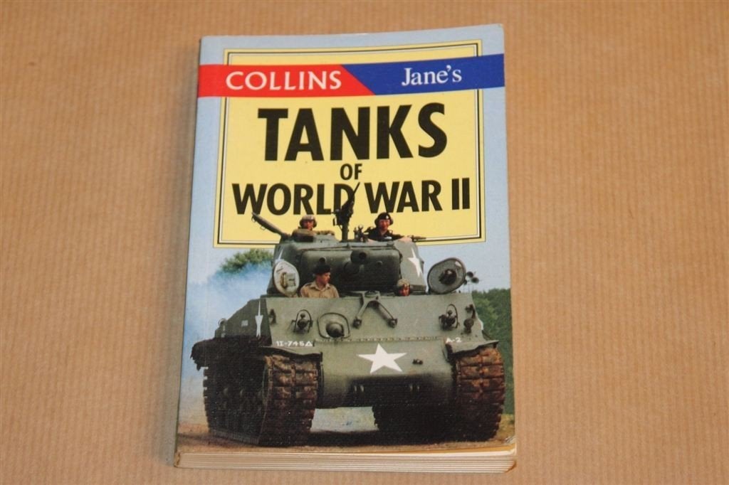 Jane’s Tanks WOII — Pocket Gids Pantservoertuigen [EN], Ophalen of Verzenden, Tweede Wereldoorlog, Gelezen, Overige onderwerpen