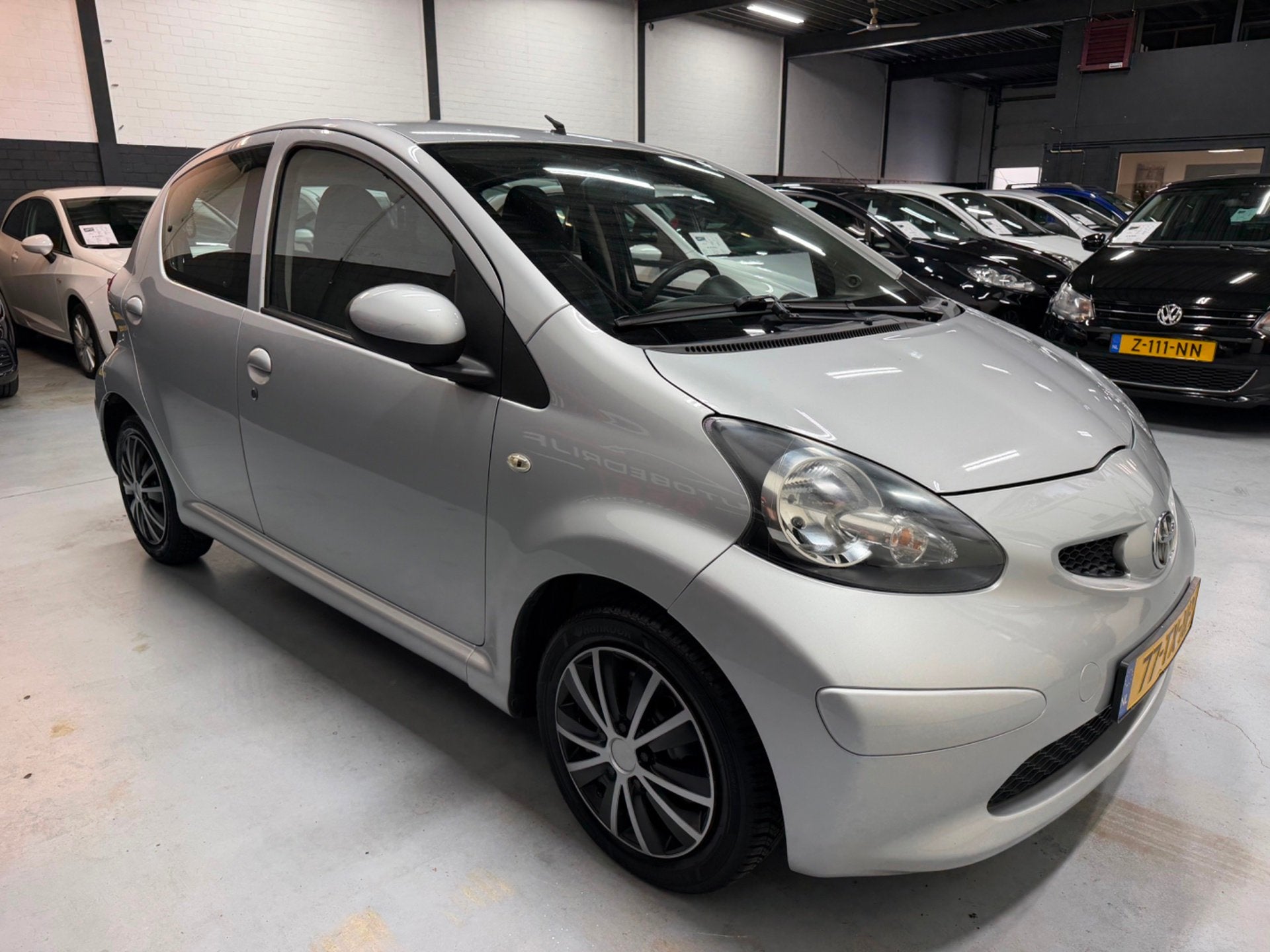 Foto 4 van Toyota Aygo 1.0-12V + Nap/Airco/5Drs/APK 10-2027!